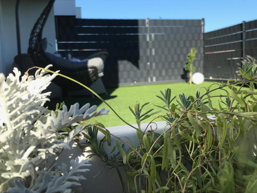 Hedonist-Luxury 2 Bedroom Apartment With Private Hot Tub, Garden And Free Parking Trogir Eksteriør billede
